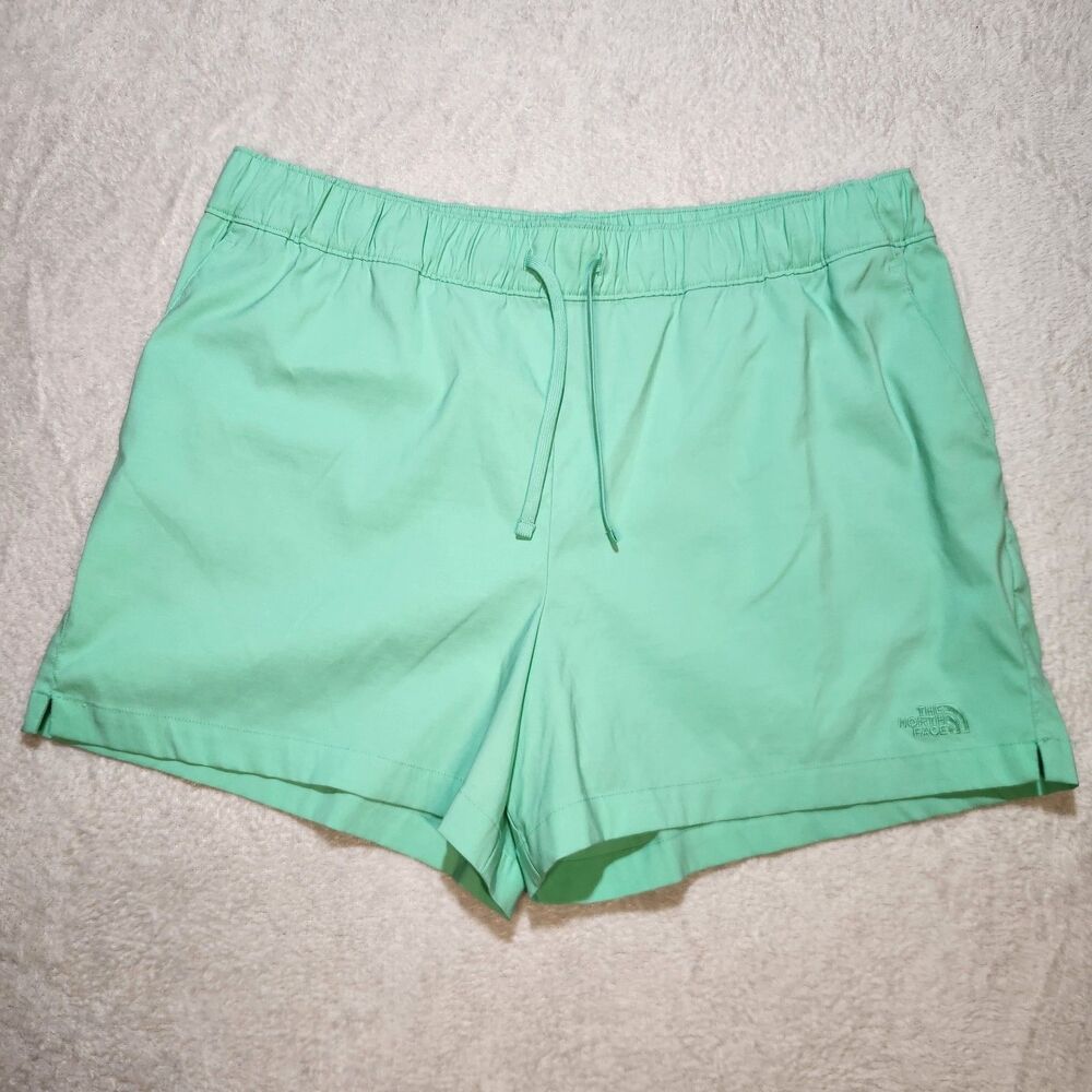 The North Face Flash Dry Nylon Hiking Shorts Spring Bud Green Women's 2X EUC